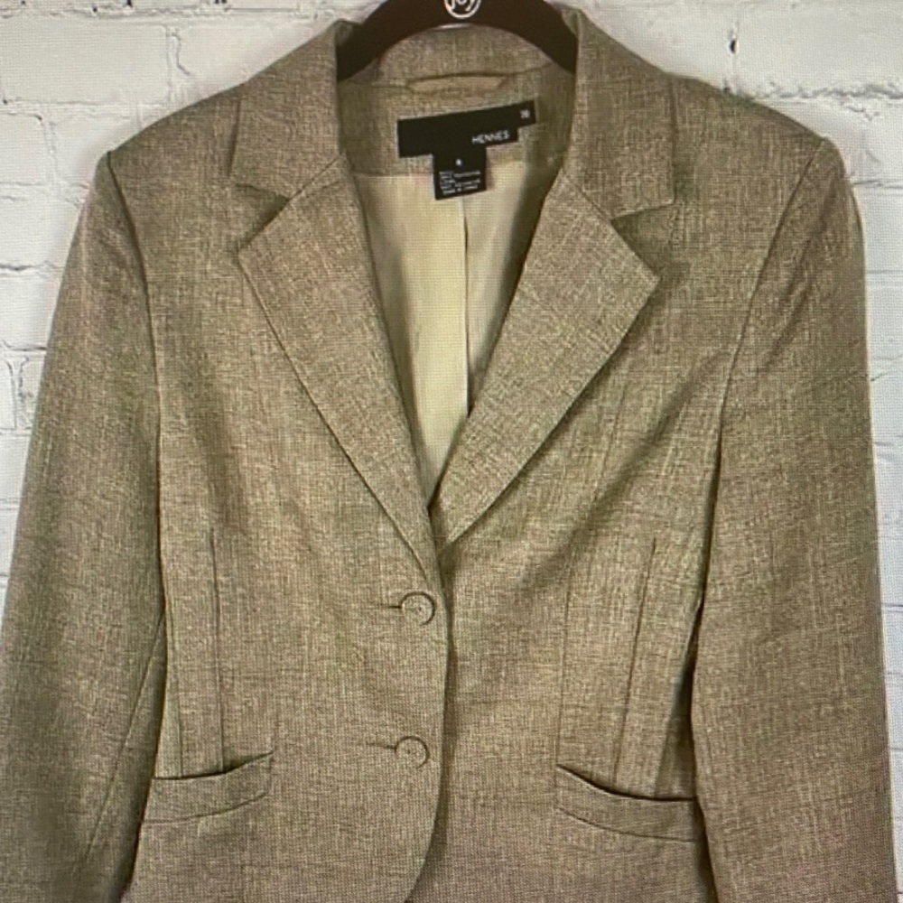 Henne Women's Taupe Textured Tailored Blazer